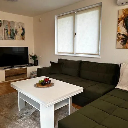 Mercurii Villa *