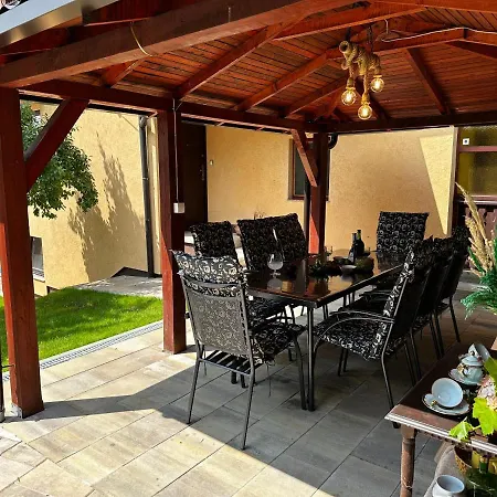 Mercurii Villa *